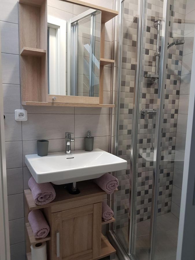 Apartman V Aleji Slavkov u Brna Εξωτερικό φωτογραφία